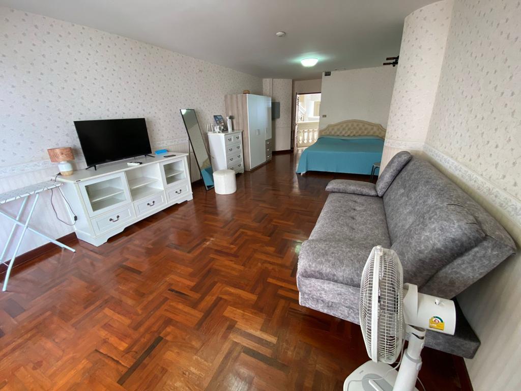 The Vision - 2 Bed, Floor 17 10