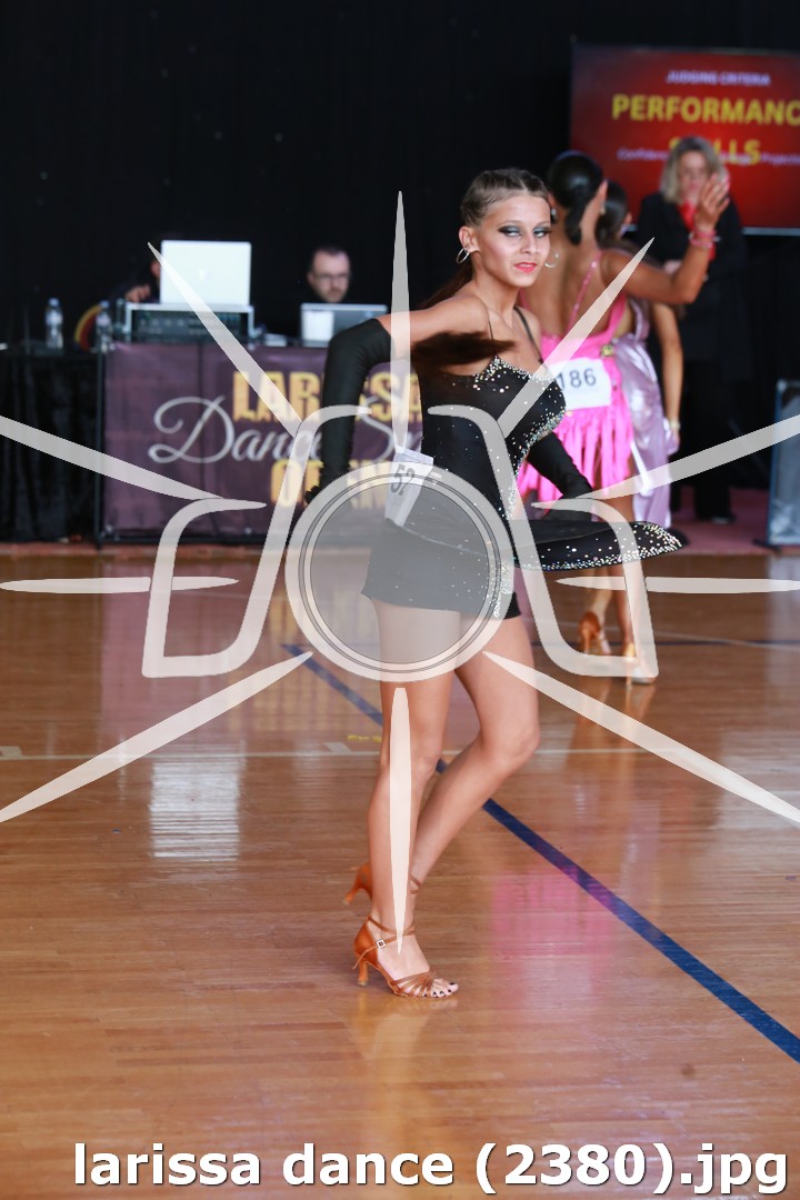 larissa dance (2380).jpg