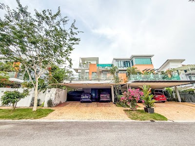 2.5 Storey Semi-D Bangi Lakehill Villas — foto 1/10