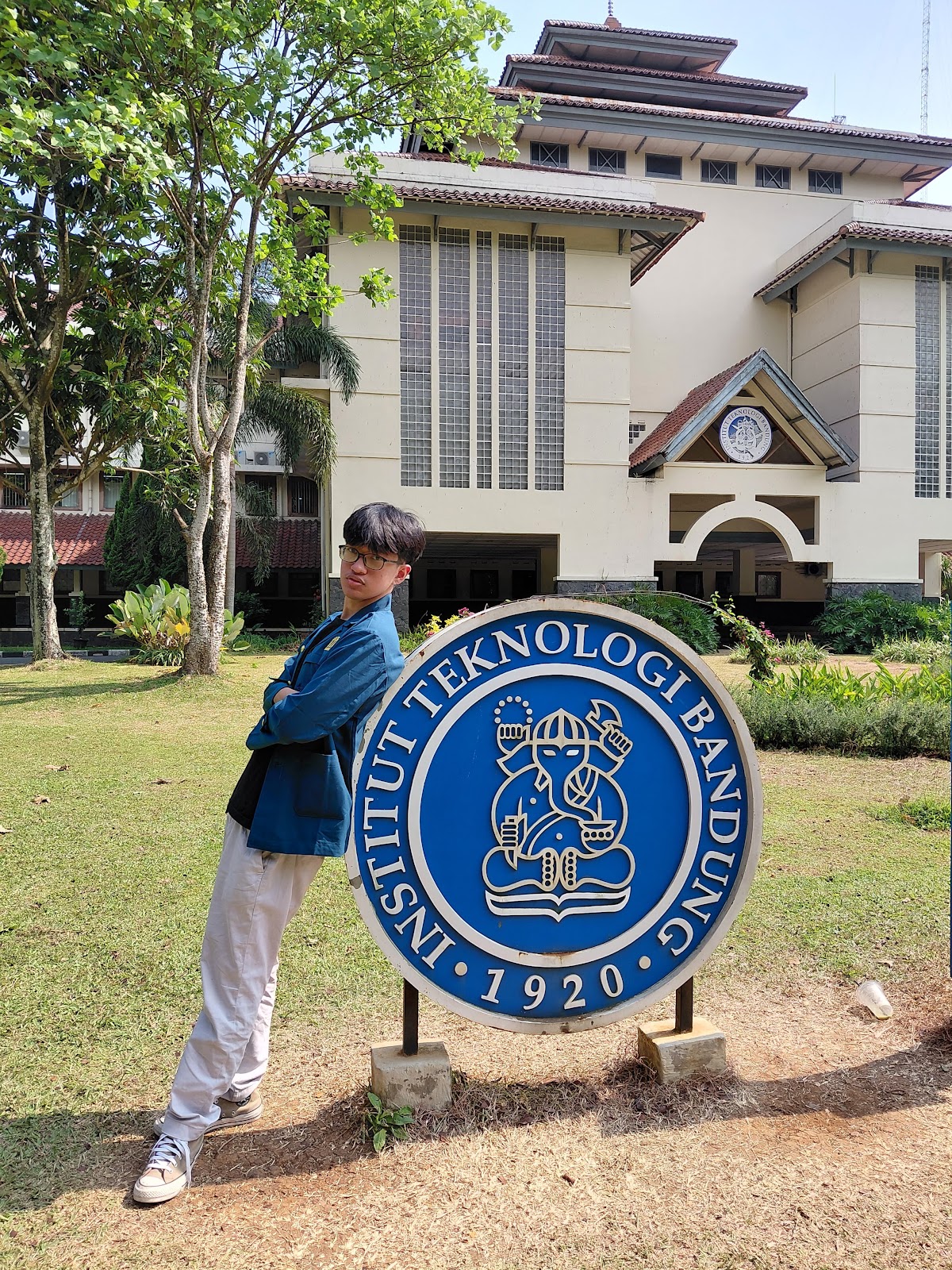 Vincenzo Leon Simatupang