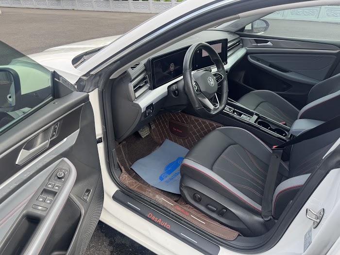 VOLKSWAGEN LAMANDO L