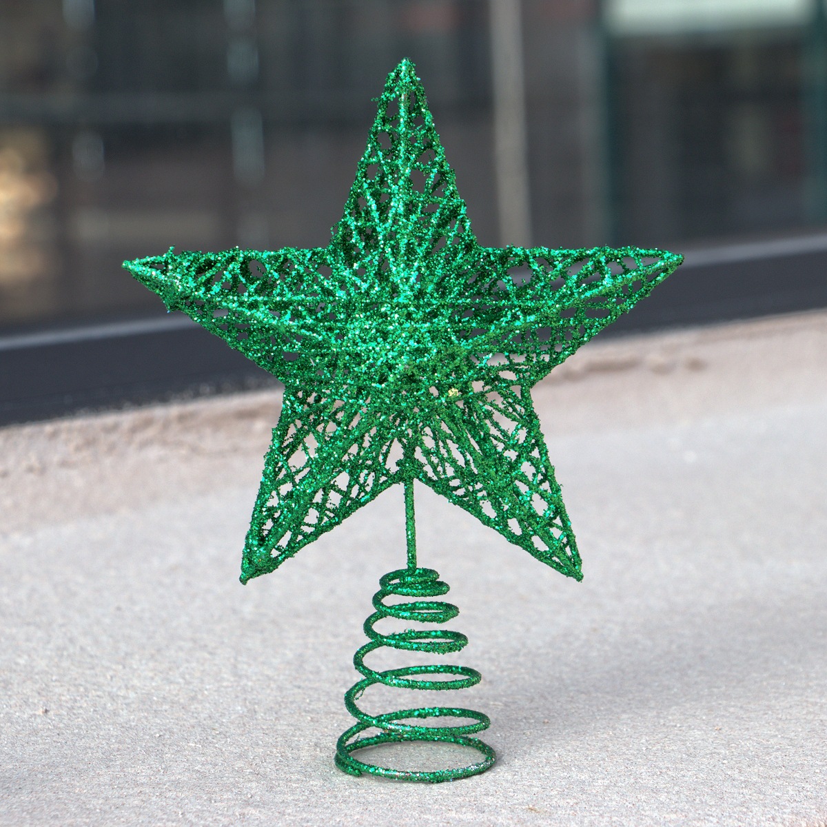 Beleuchteter Weihnachtsbaum-Spitzenstern aus Eisen mit Glitzer