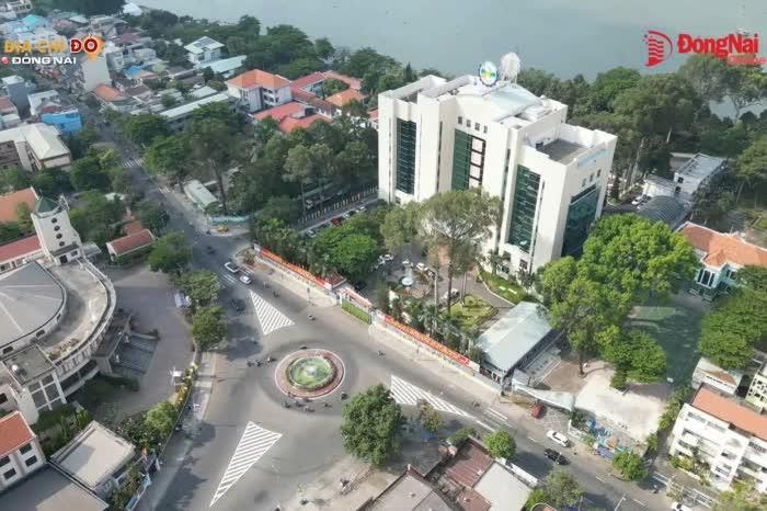 [Chuỗi Video] Địa chỉ đỏ Đồng Nai: Quảng trường Sông Phố - Dấu ấn mùa thu 1945 - Báo Đồng Nai