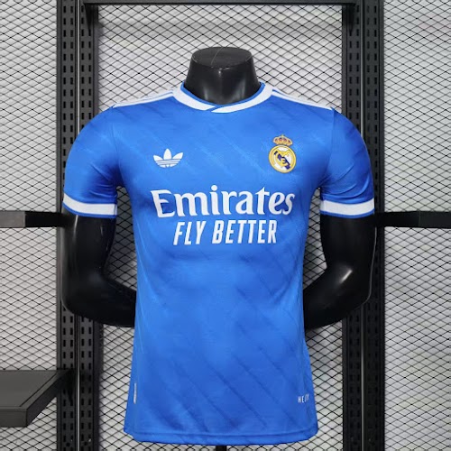 25-26 Real Madrid 2da Visitante.jpg