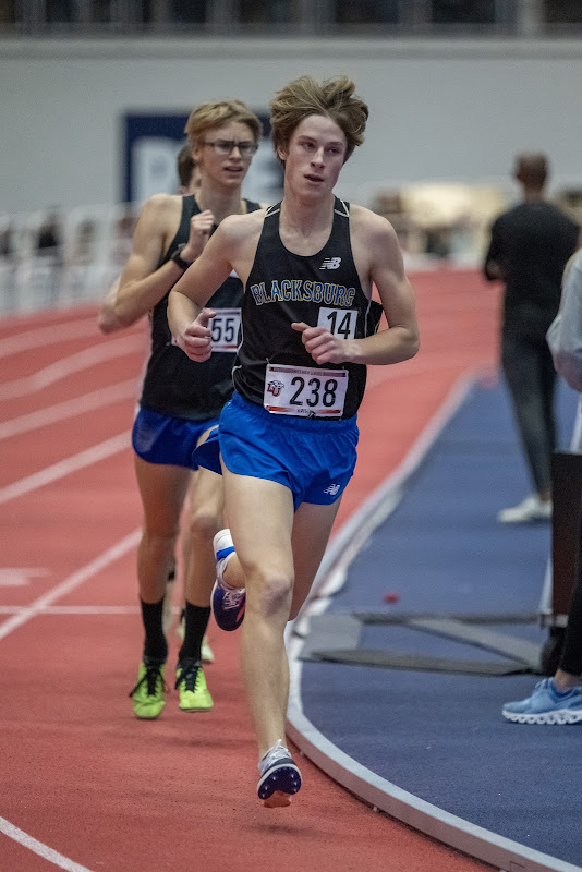 Photo from HS: Indoor Track & Field of Zander Krisch