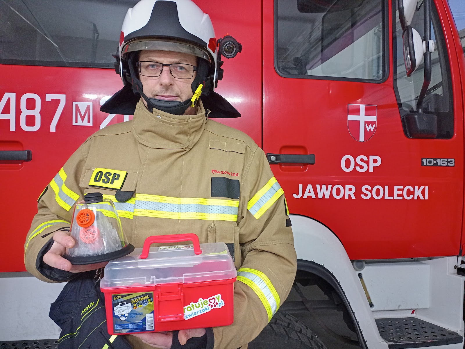 Prezent Fundacji Ratujemy.pl