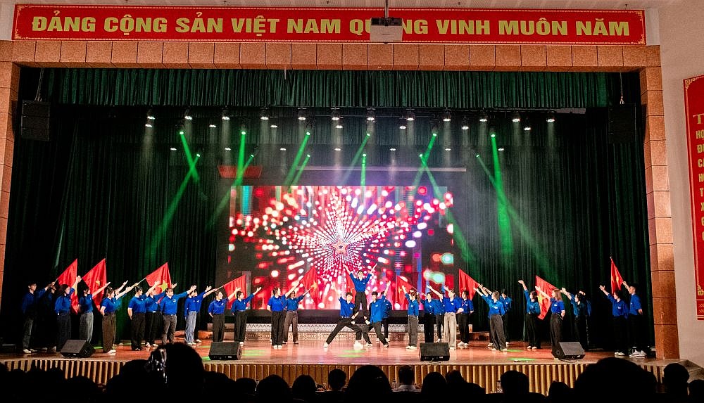 Sự kiện tuyên truyền “Shield up! Diễn đàn sinh viên Trường Đại học Tây Bắc với chính sách bảo hiểm tiền gửi” thành công rực rỡ