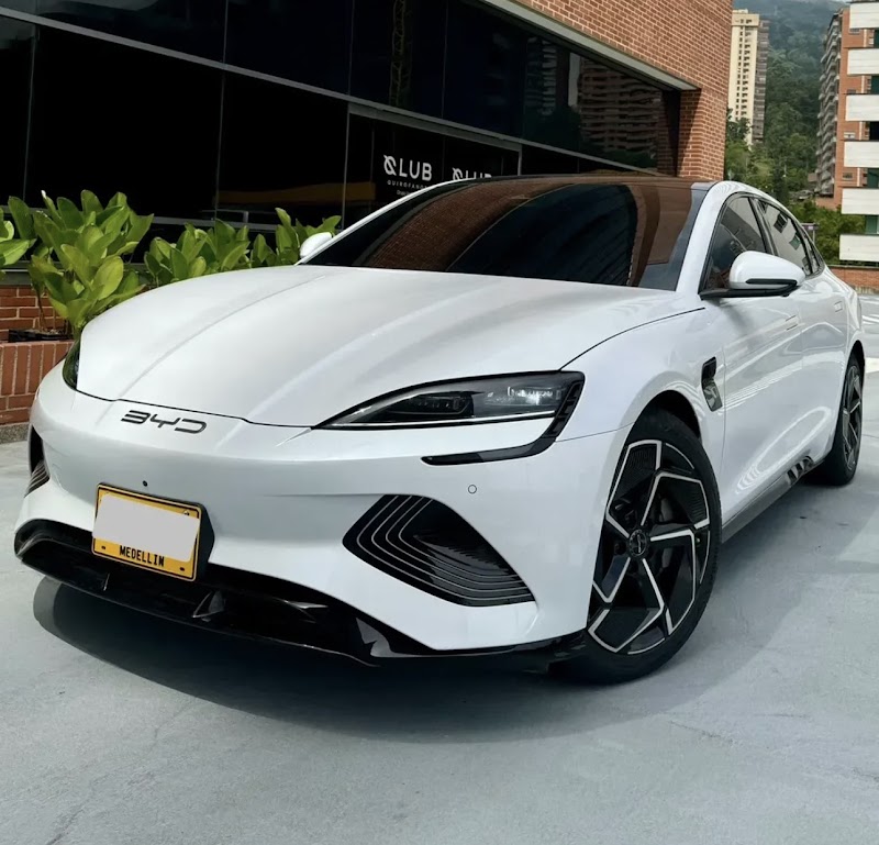 BYD Seal 520 AWD