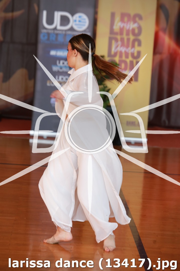 larissa dance (13417).jpg