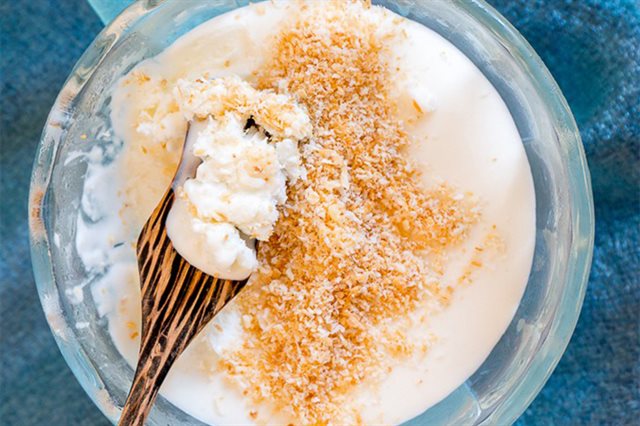 Kem Dừa Đơn Giản Béo Ngậy