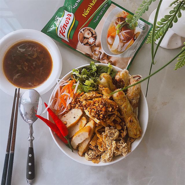Bún Ram Khô Chay