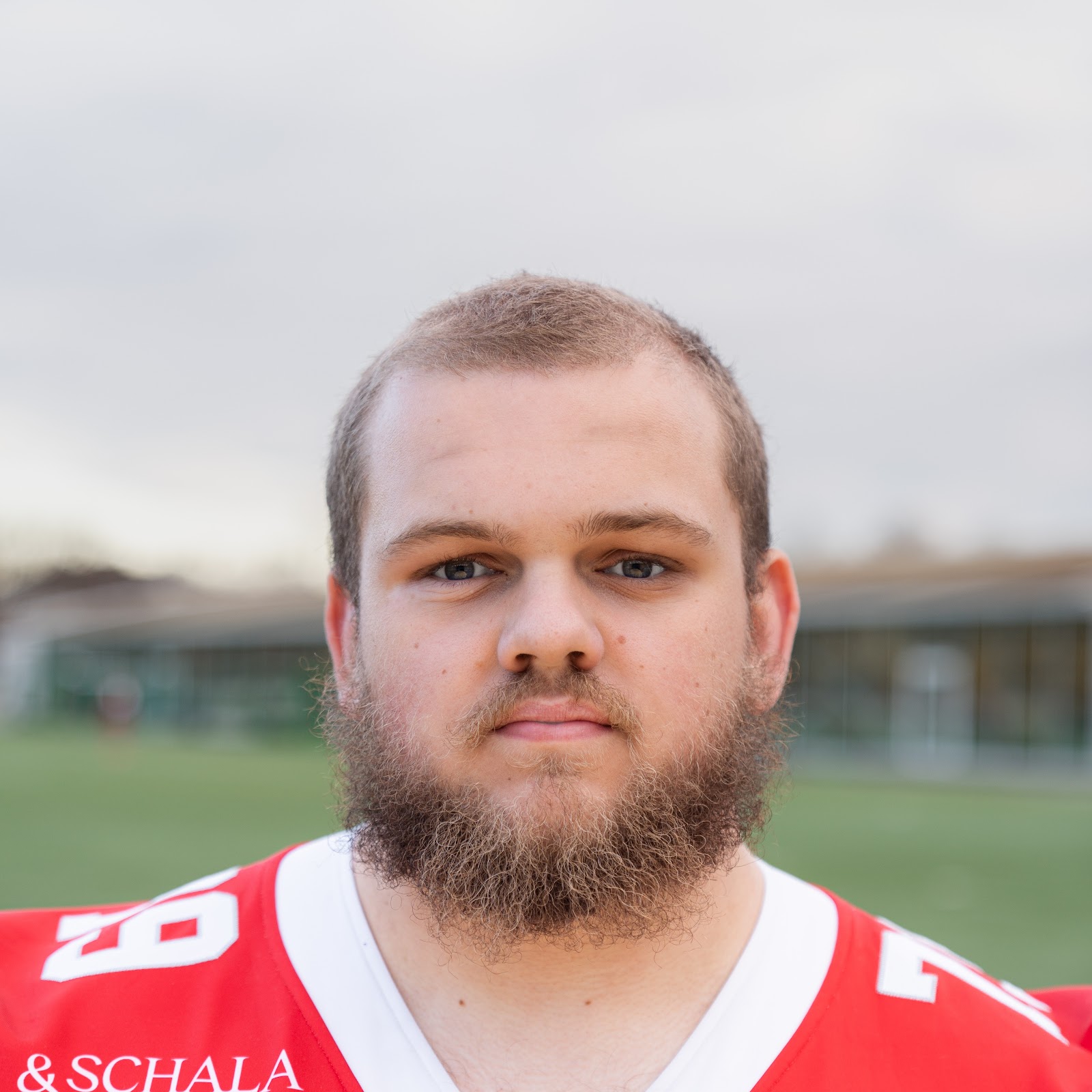 Victor Mila-Berg headshot