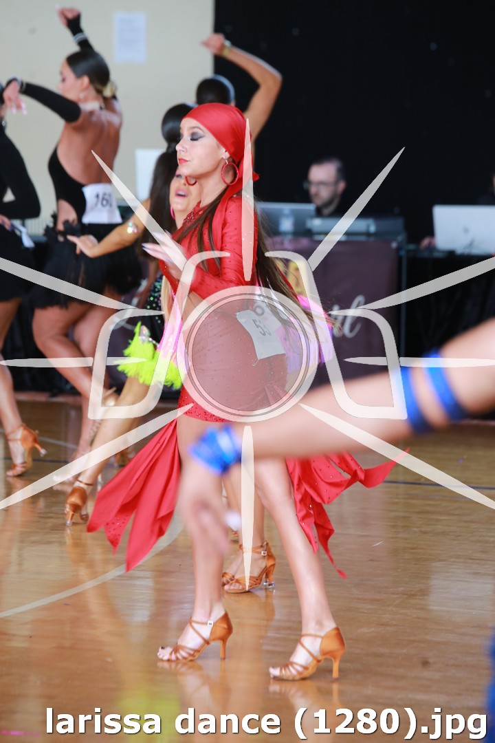 larissa dance (1280).jpg
