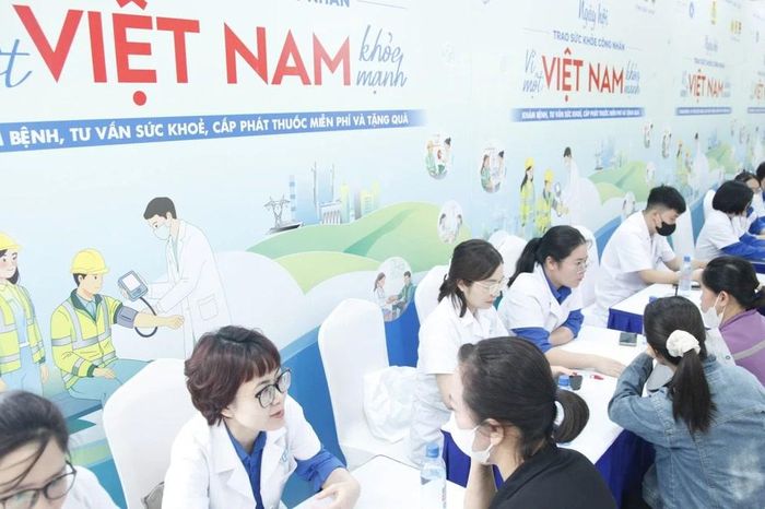 Hàng nghìn công nhân Bắc Ninh được khám sức khỏe miễn phí - Báo Tiền Phong