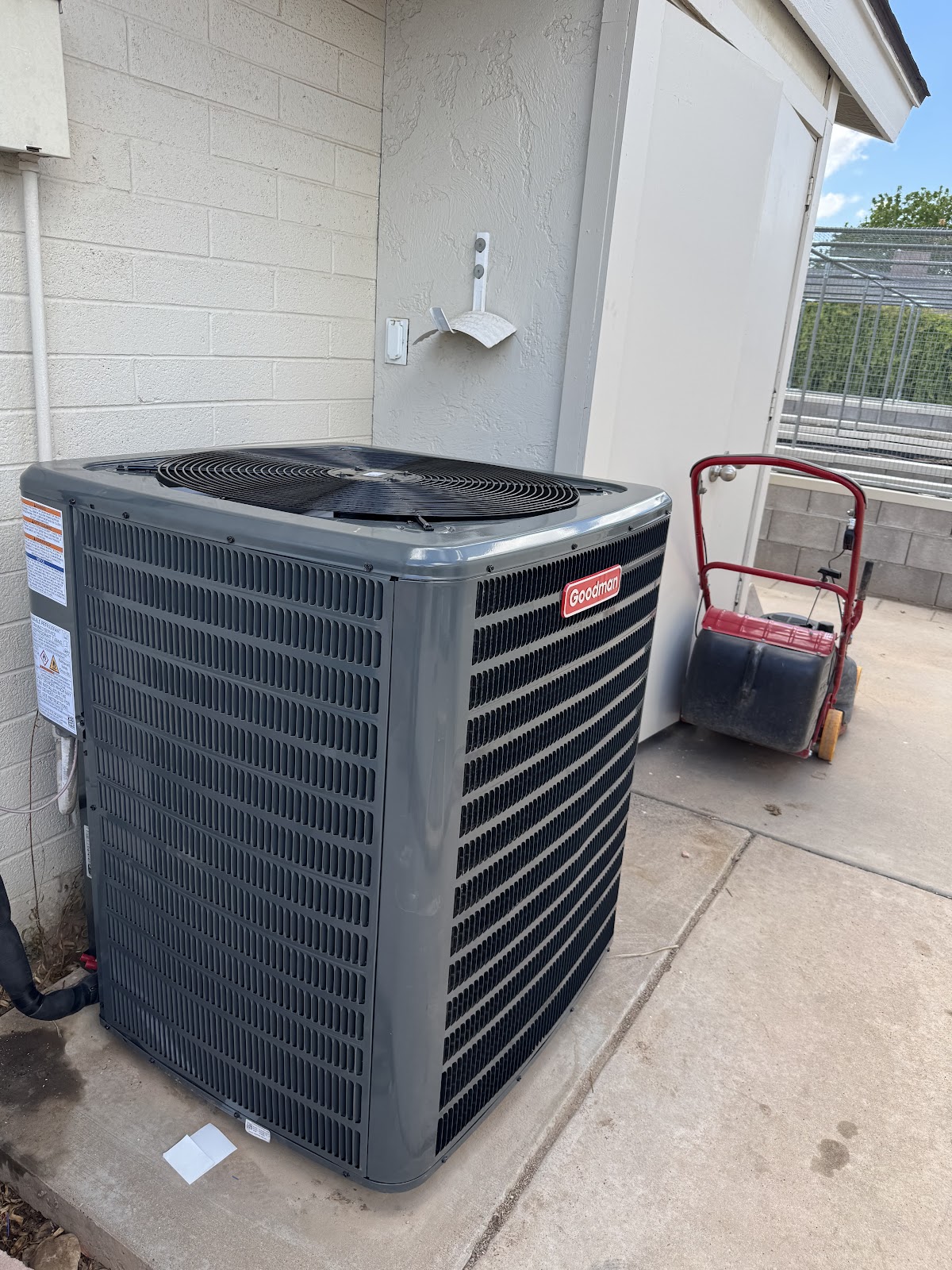When Should You Call for 24/7 Emergency HVAC Repair in Chandler? A Homeowner's Heat-Season Guide