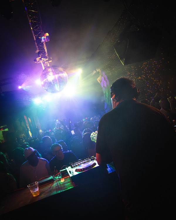 Derrick Does Disco photo 56
