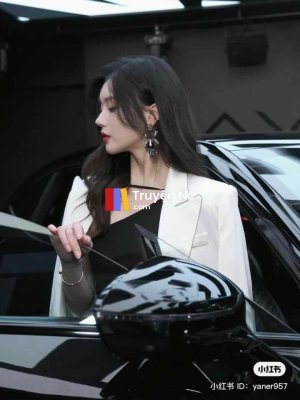 Bí Mật Đằng Sau Tập Đoàn