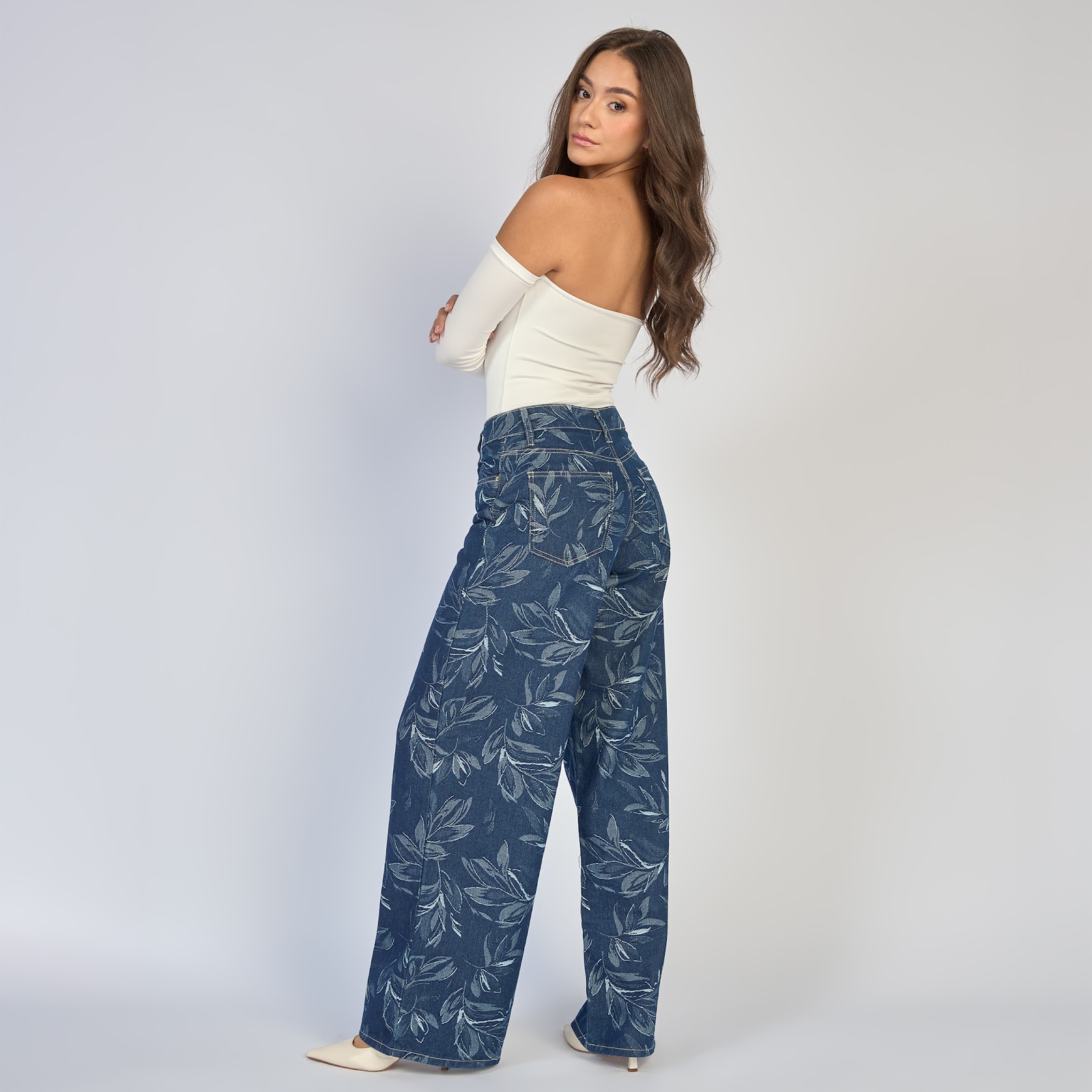 Jean dama wide leg tiro alto rígido, color azul oscuro - Vista 4