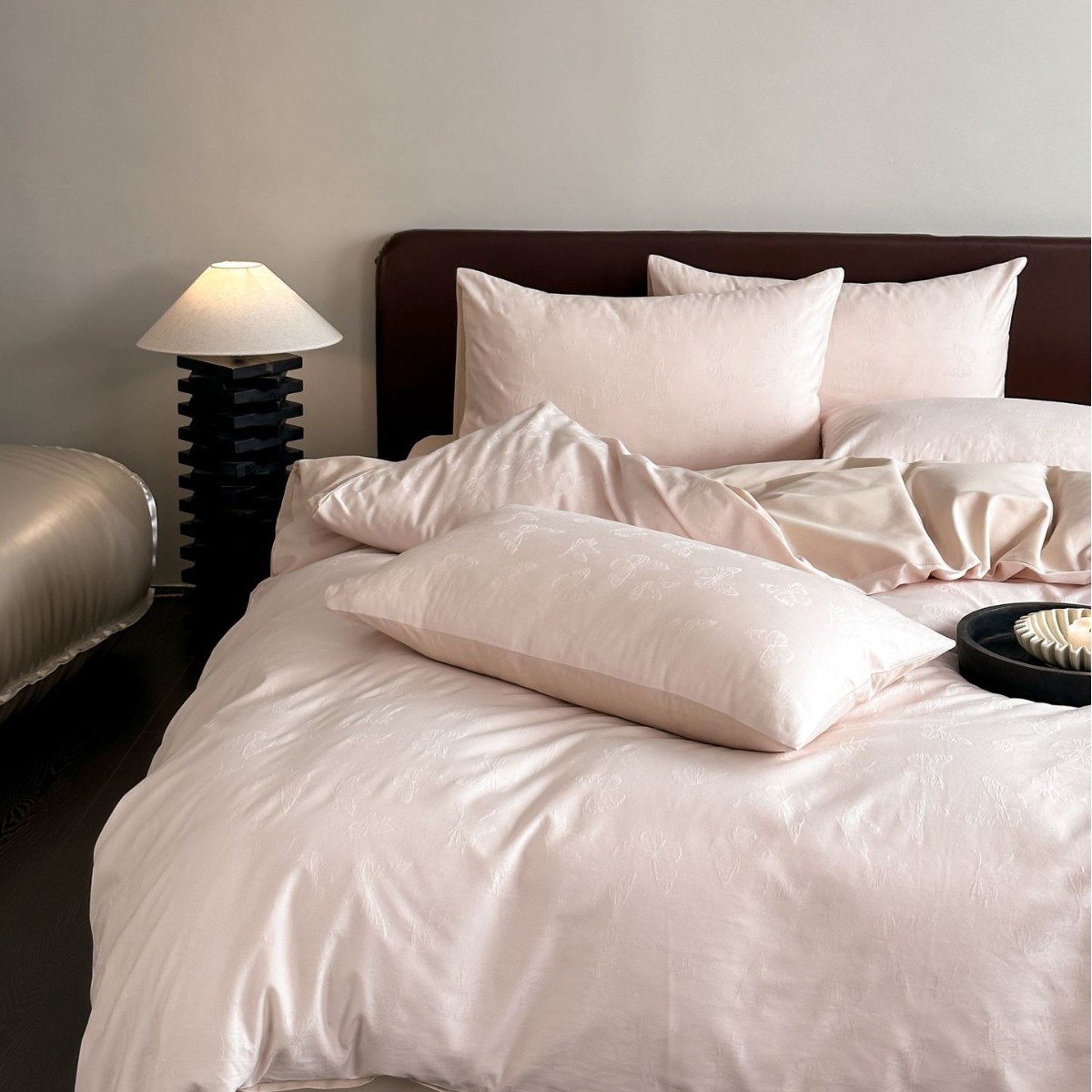 Cotton Bed Linen Set, 100 Count, Long Staple, Brushed