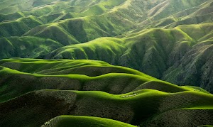 Hills Wallpaper
