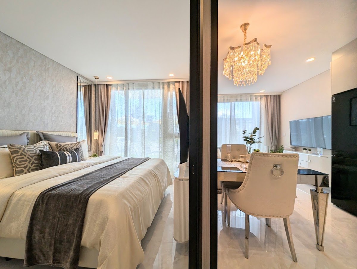 1 Bedroom 9
