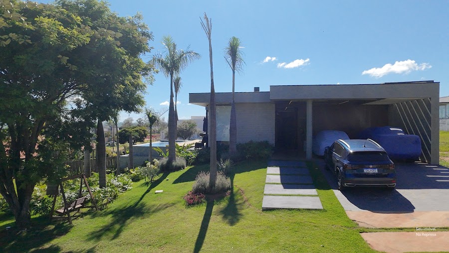 Casa de alto padrão com vista pada a represa Jurumirim à venda no Riviera de Santa Cristina XIII