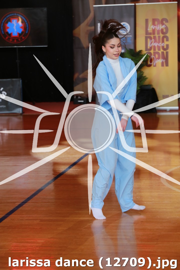 larissa dance (12709).jpg