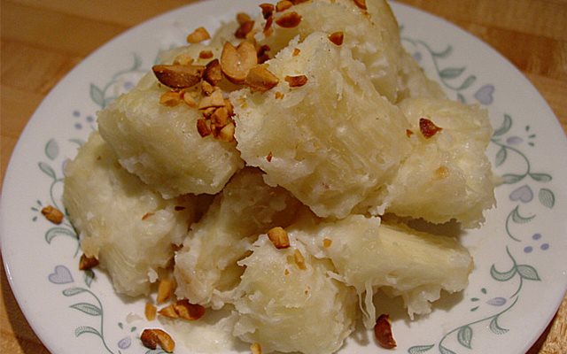 Khoai Mì Nấu Cốt Dừa