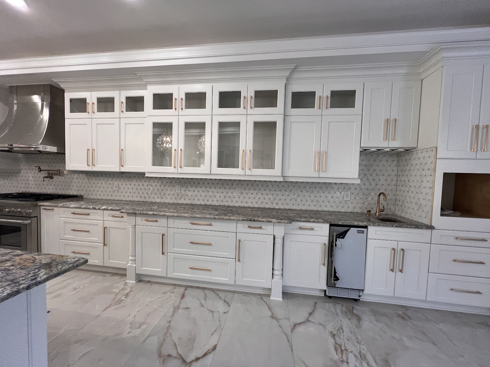 Classic Design Custom Home: Residential Construction in Middle Tennessee (project photo 12)