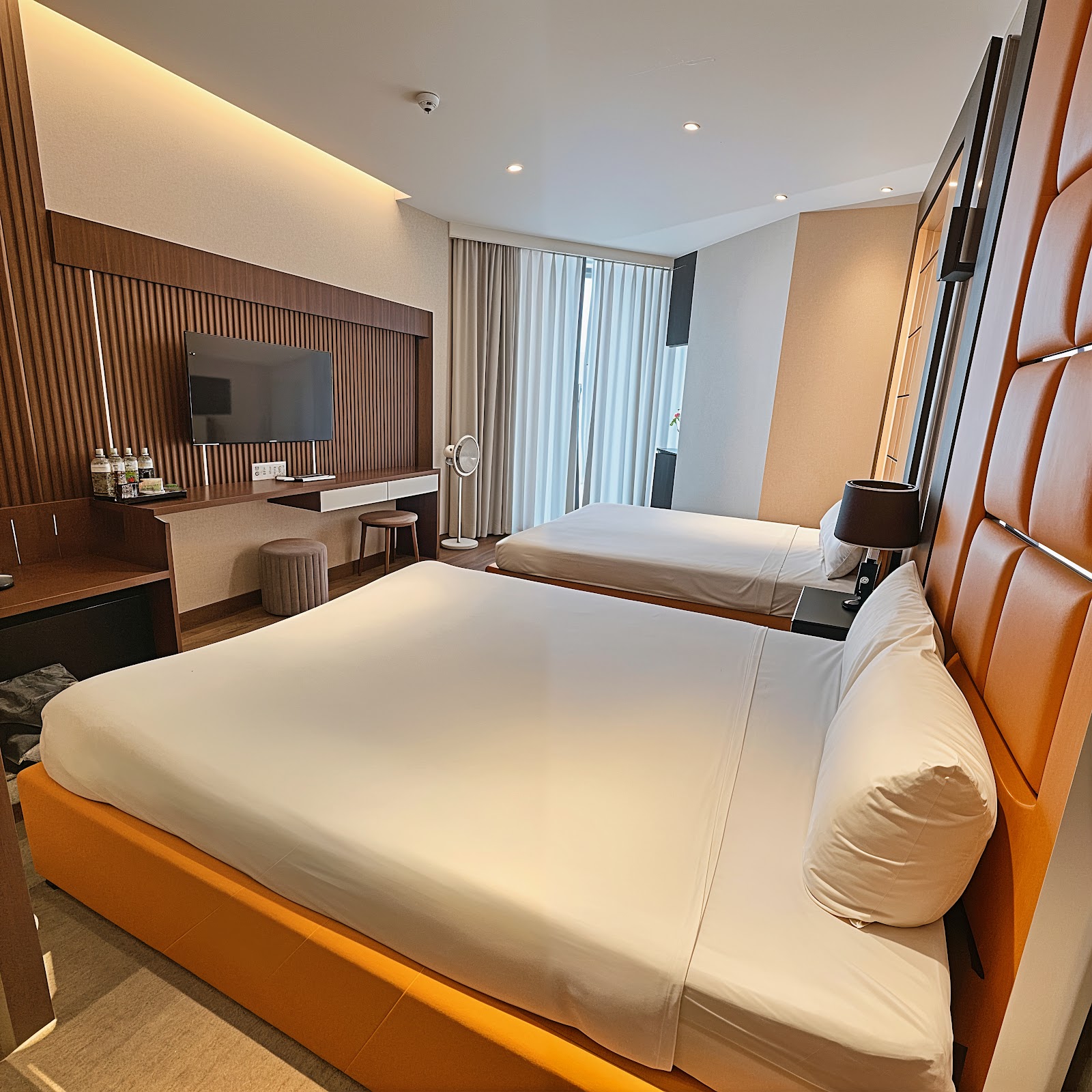 Châu Bảo An M2124