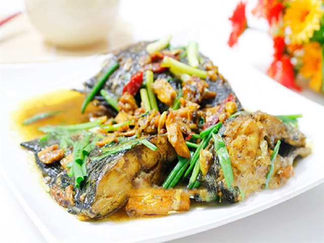 Cá Rô Phi Kho Nghệ