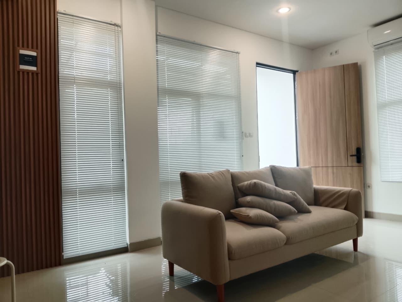 Venetian Blind custom oleh Gordenpedia Malang