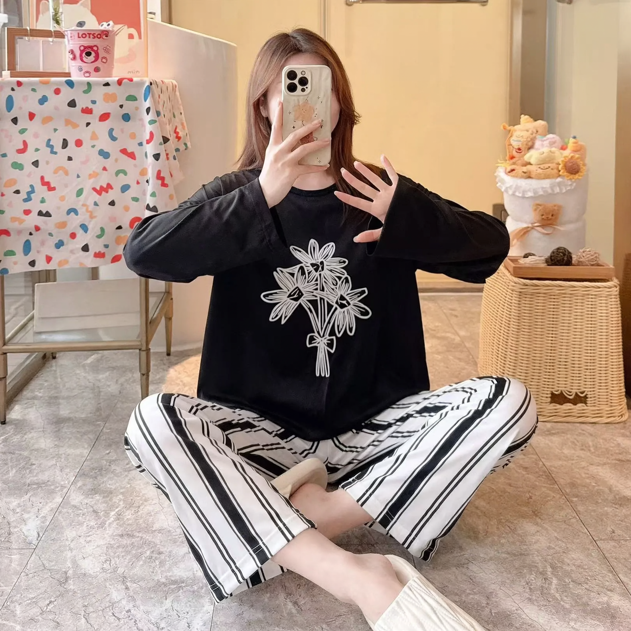 Women's Christmas Pajama, long-sleeved, with reindeer motif