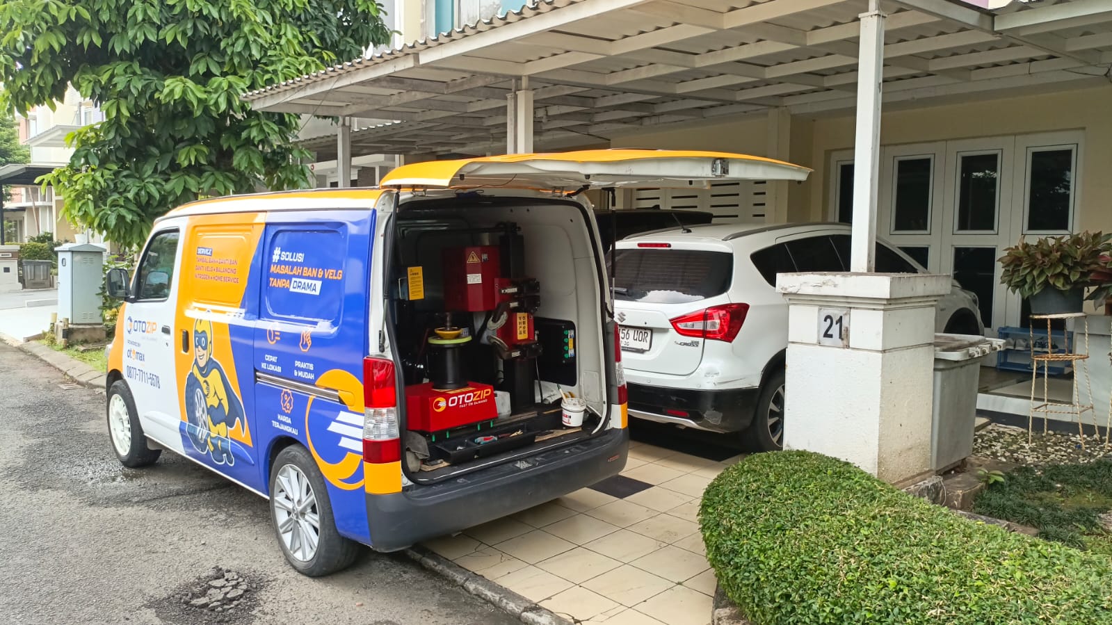 Jasa Tambal Ban Mobil Dekat Mega Kuningan Jakarta Selatan 24 Jam