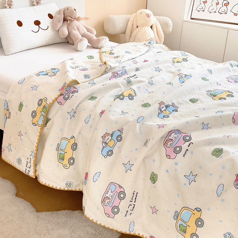 Cotton blanket for children, versatile