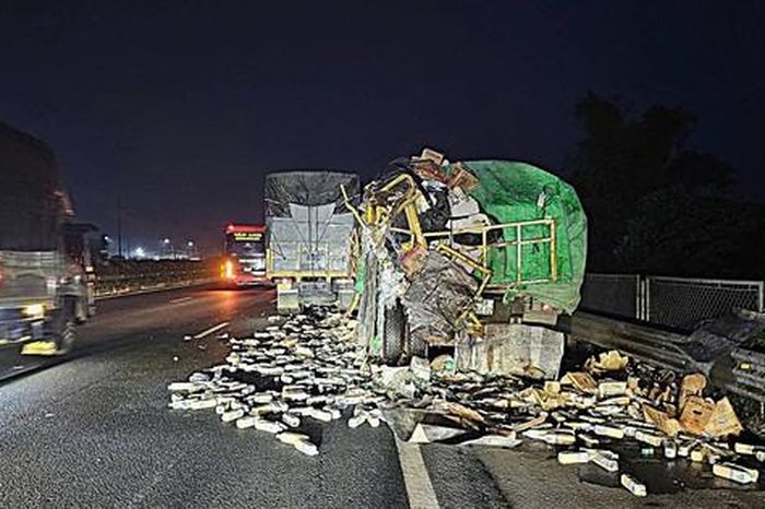 Tai nạn chết người lúc rạng sáng, nguyên nhân đến từ thói quen nhiều tài xế vẫn mắc - Báo Sức Khỏe &amp; Đời Sống