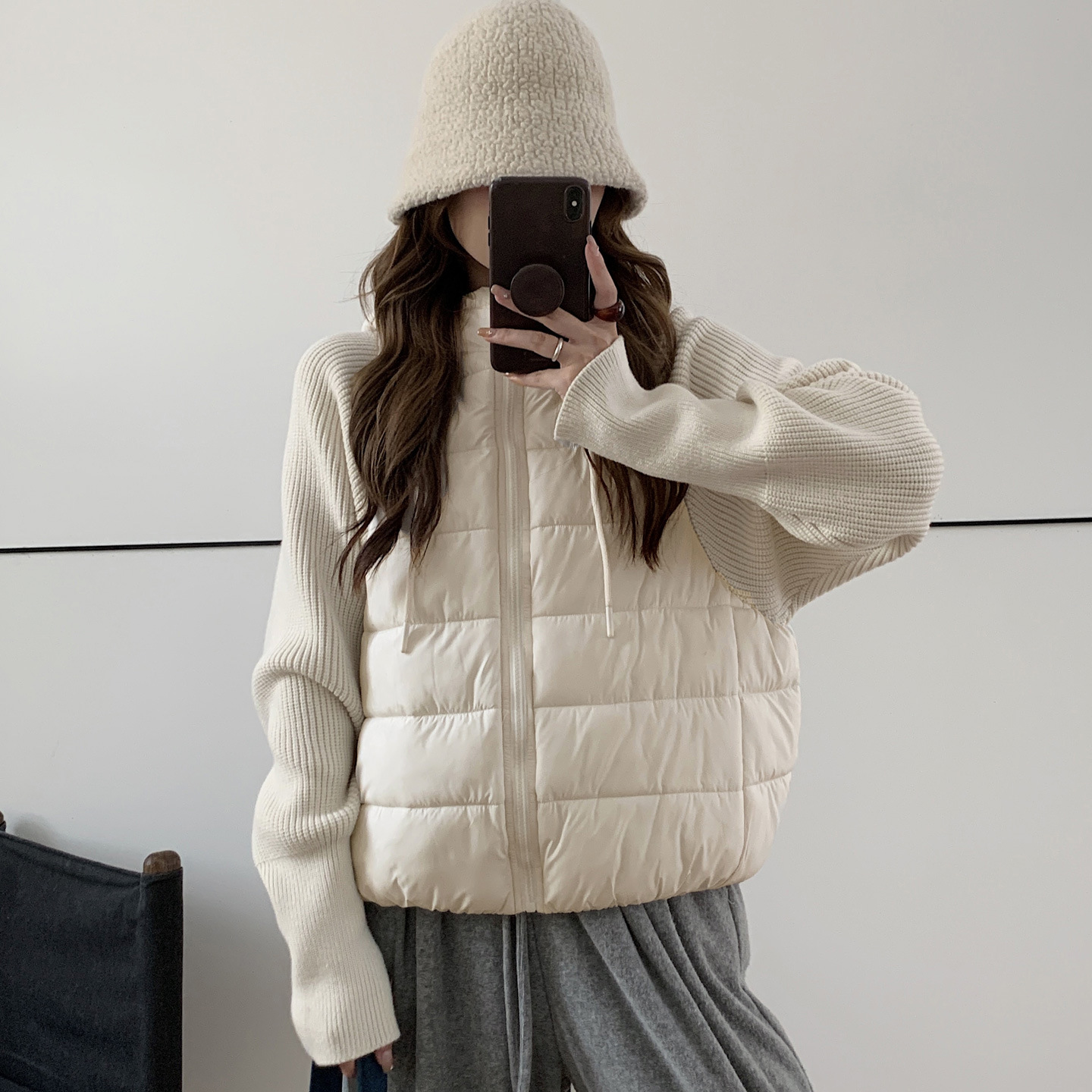 Damen-Steppjacke mit Strick-Details