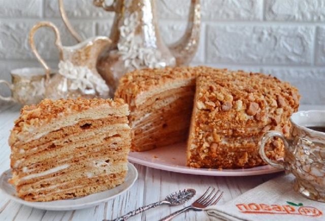 Bánh Crepe Nướng Nhiều Lớp
