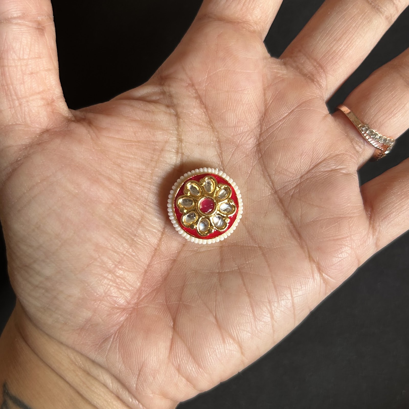 Roundd Red mori meemakari pendnet pack of 1