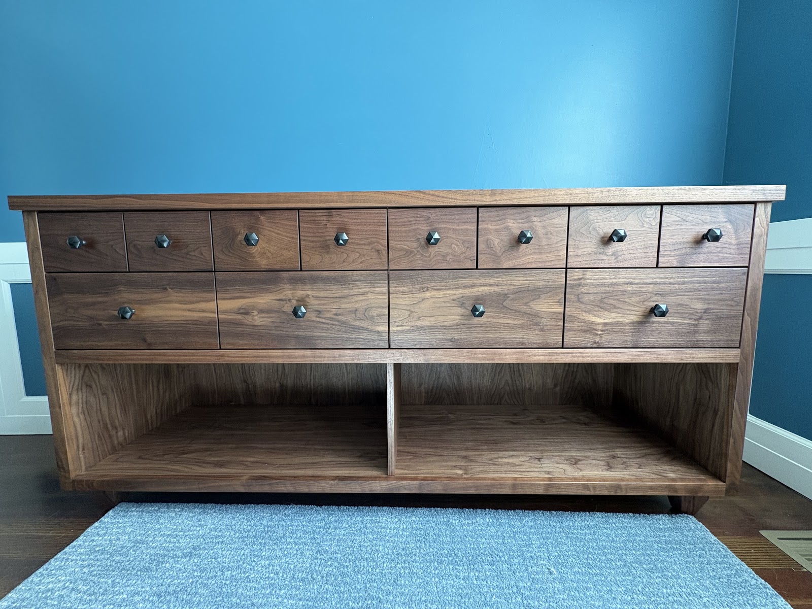 Credenza hardware