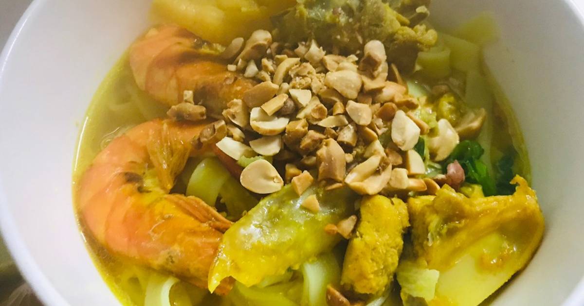 Mì quảng tôm gà tại gia