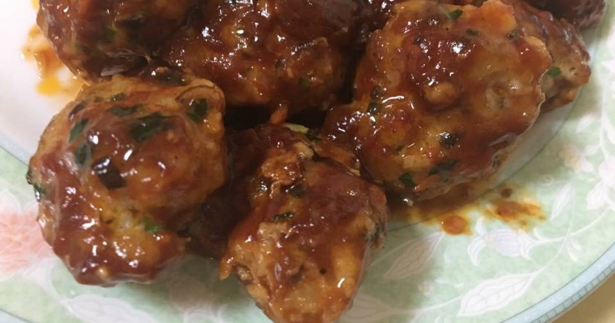 Thịt viên sốt ketchup