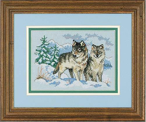 DIM06800 A Pair Of Wolves