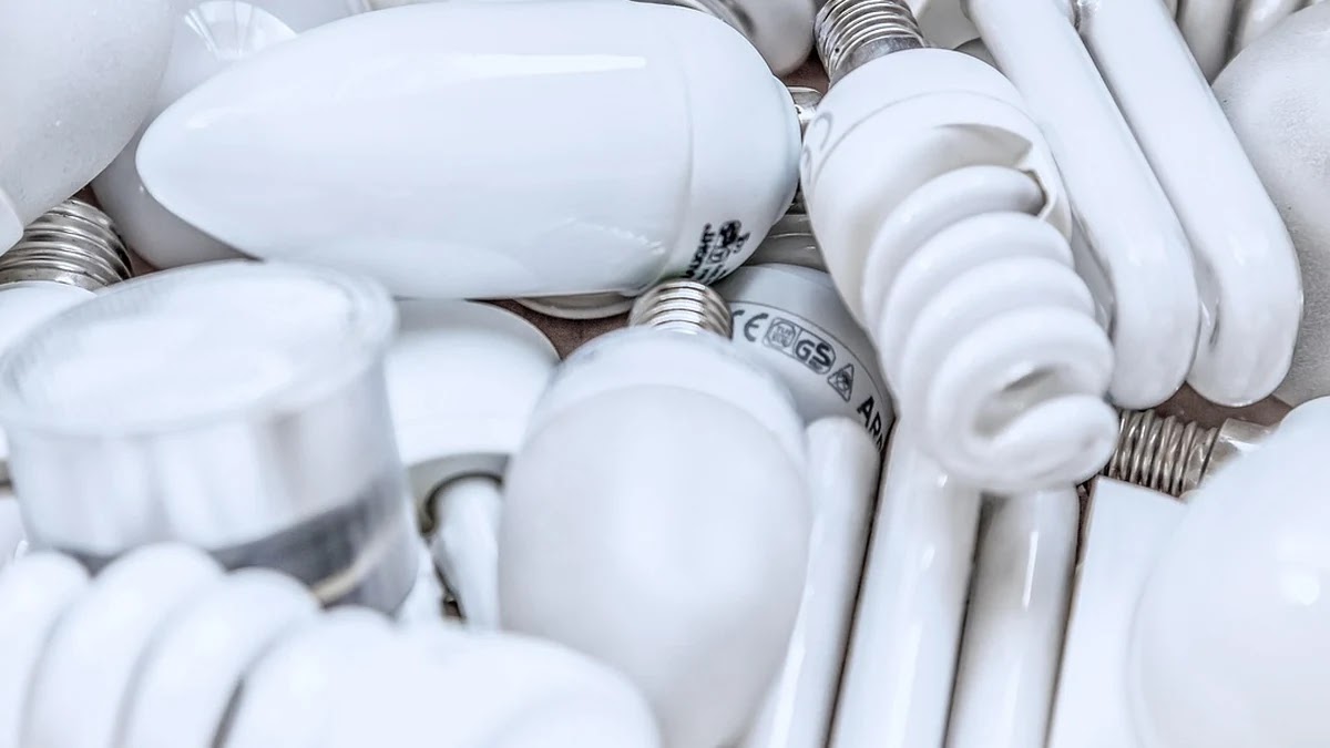 전기요금 절약을 위한 산업용·가정용 에너지 관리 전략 차별점