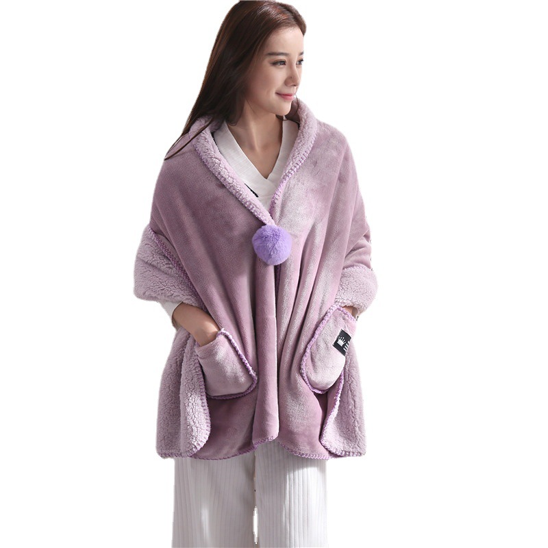 Heat wrap made of milk fibers for winter