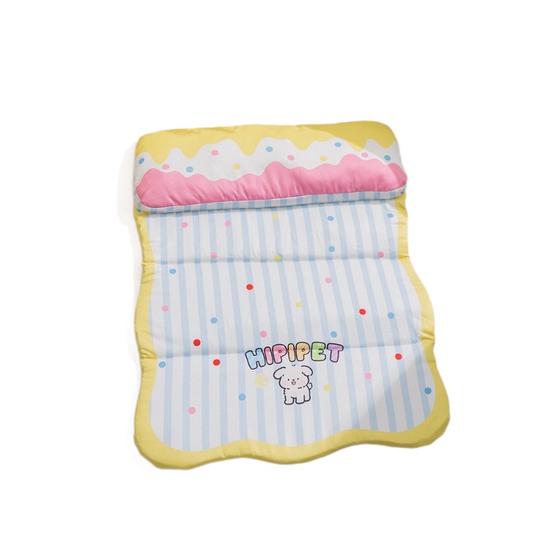 Foldable pet mat, waterproof and breathable