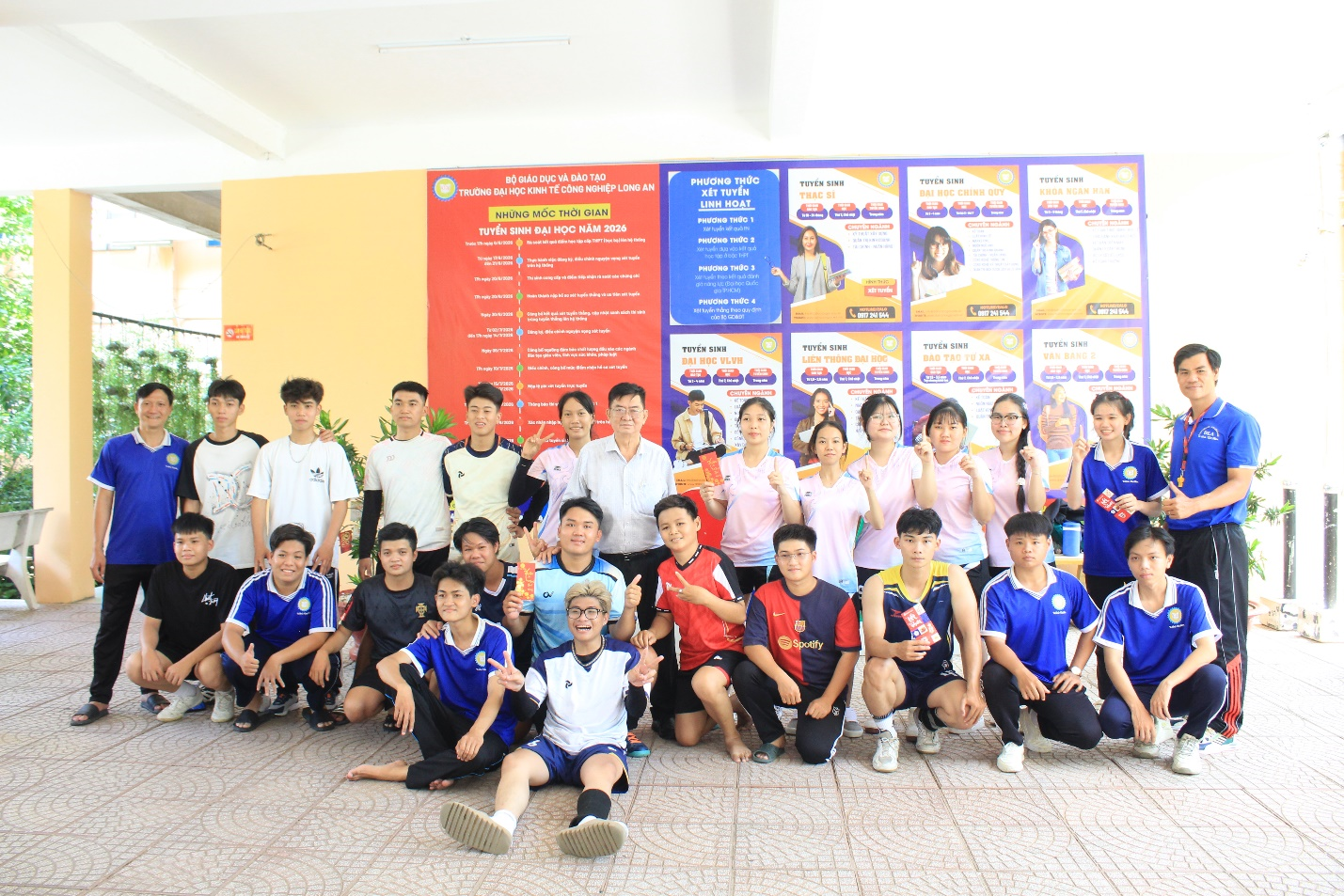 Chụp ảnh lưu niệm