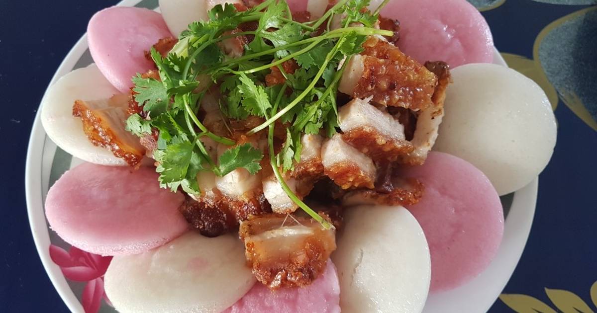 SP.0152 - Bánh Bò Xốp Ăn Kèm Heo Quay Da Giòn