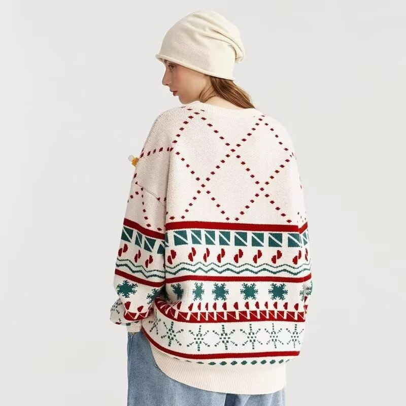 Knitted sweater with round neckline, ethnic style