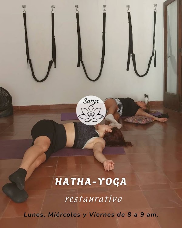 HATHA-YOGA restaurativo